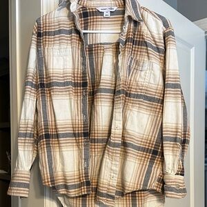 Old Navy Women’s Cream, Brown & Gray Plaid Button-Down Shirt